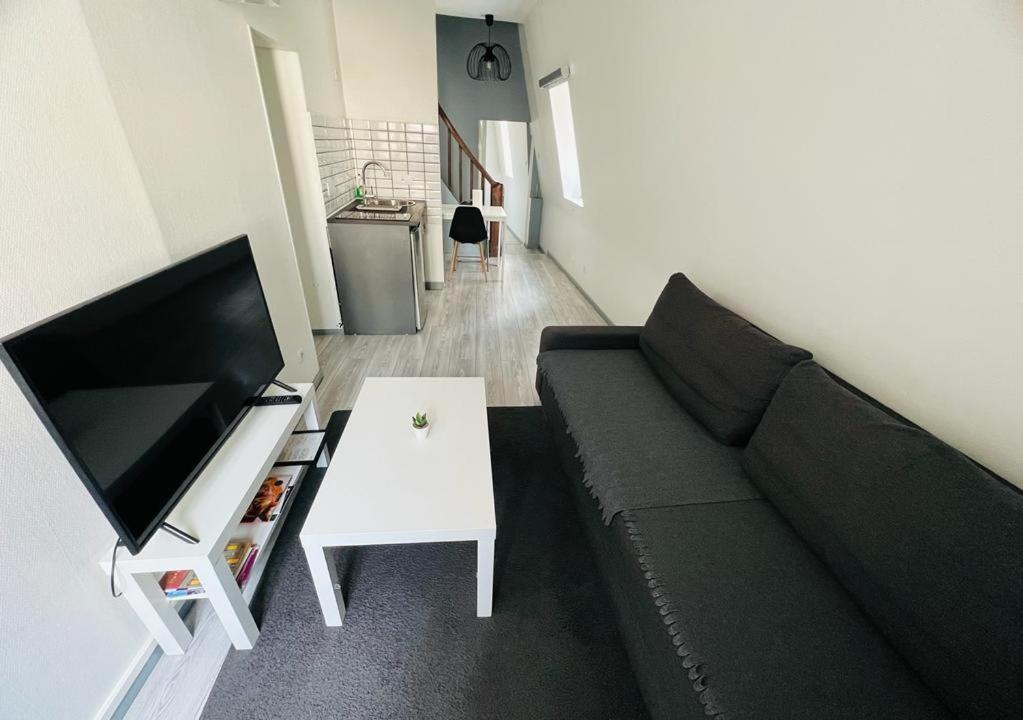 L'Appartement Des Ducs Дижон Екстериор снимка